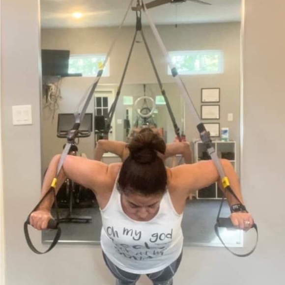 Meet your Posher, Christina - Picture 3 of 3